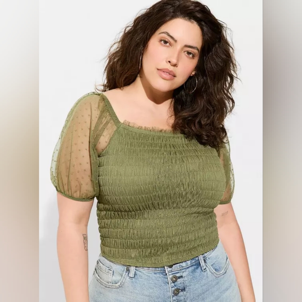 Torrid Olive Green Dot Mesh Square Neck Smocked Crop Top Plus Size 1x NWT